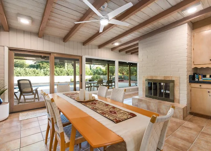 Holiday home @tucsonmuralhouse W/pool & Hot Tub On Golf Course Oro Valley