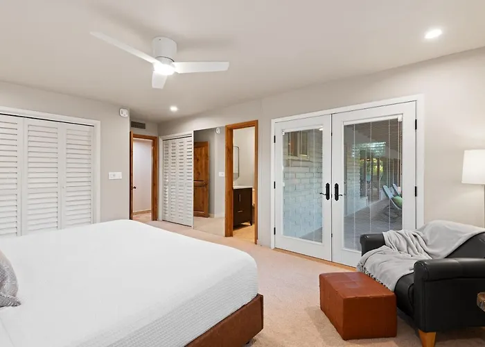 @tucsonmuralhouse W/pool & Hot Tub On Golf Course Holiday home *
